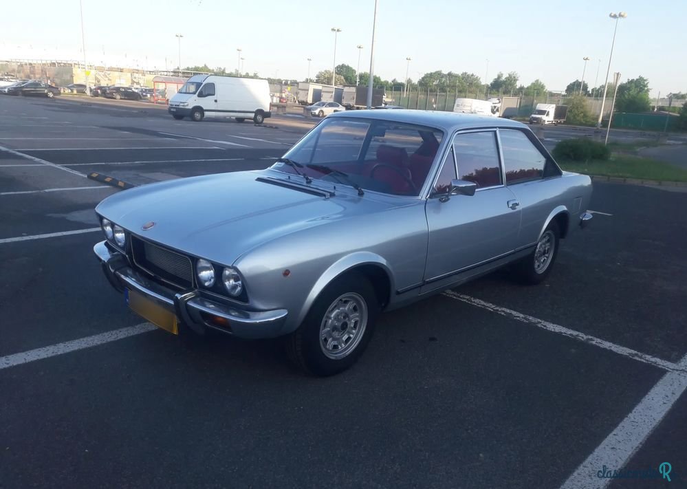 1975' Fiat 124 photo #1