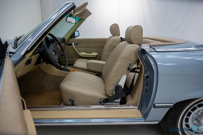 1982' Mercedes-Benz 380SL + Hardtop '82 CH5519 photo #4