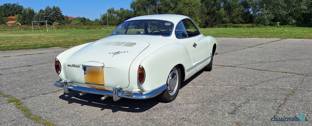1969' Volkswagen Karmann Ghia photo #2