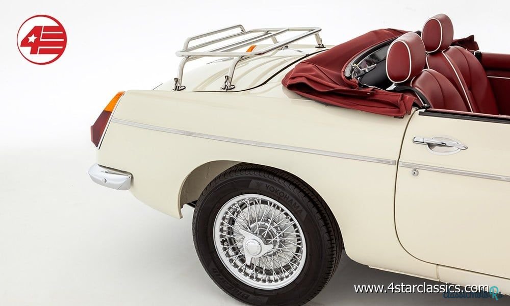 1972' MG MGB photo #6