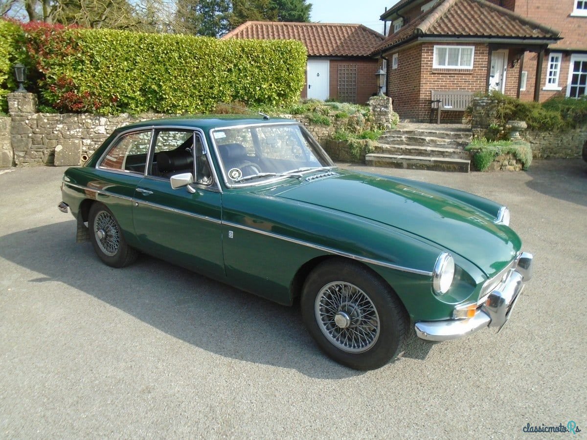 1970' MG MGB photo #1