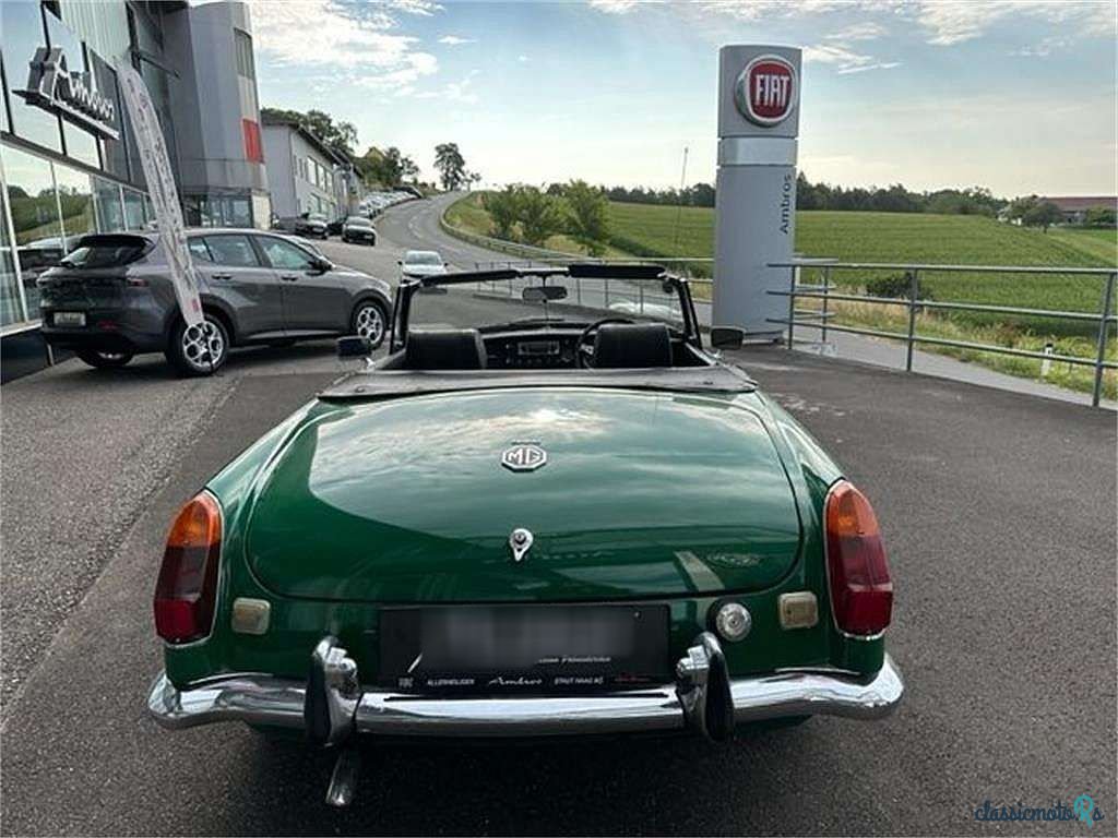 1971' MG MGB photo #4