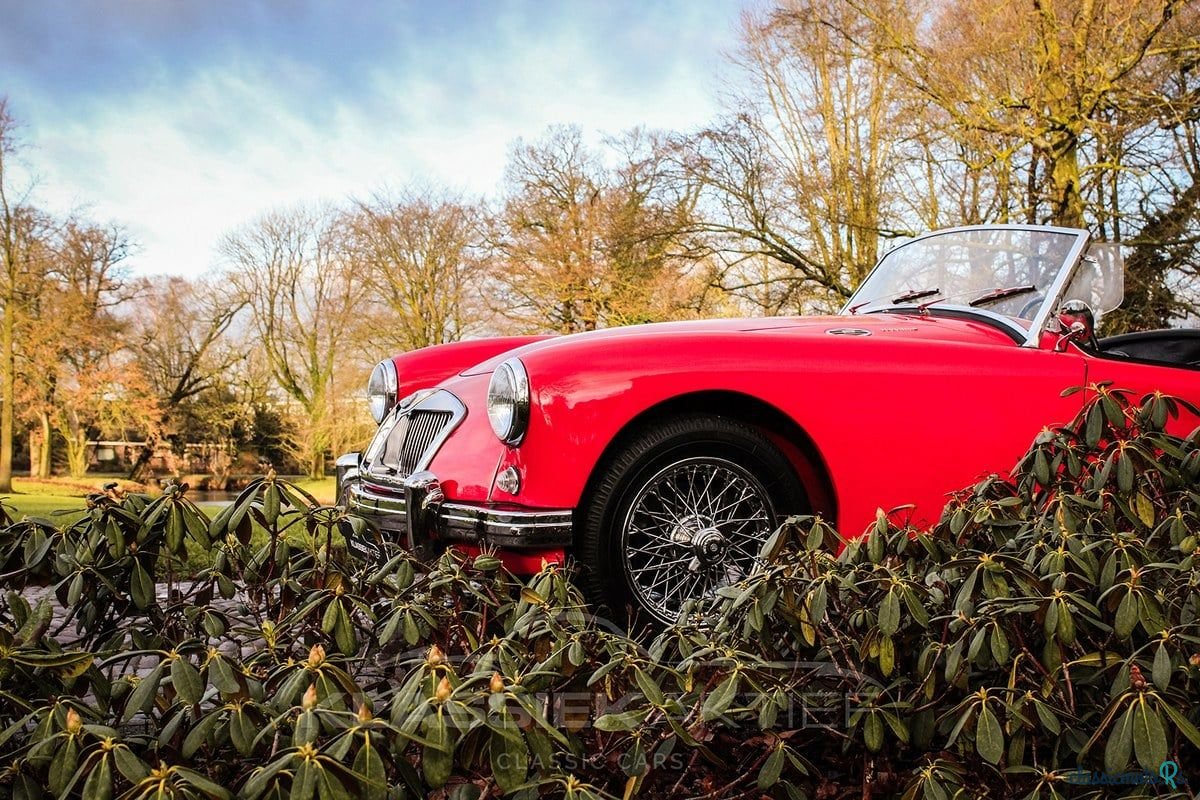 1958' MG MGA photo #3