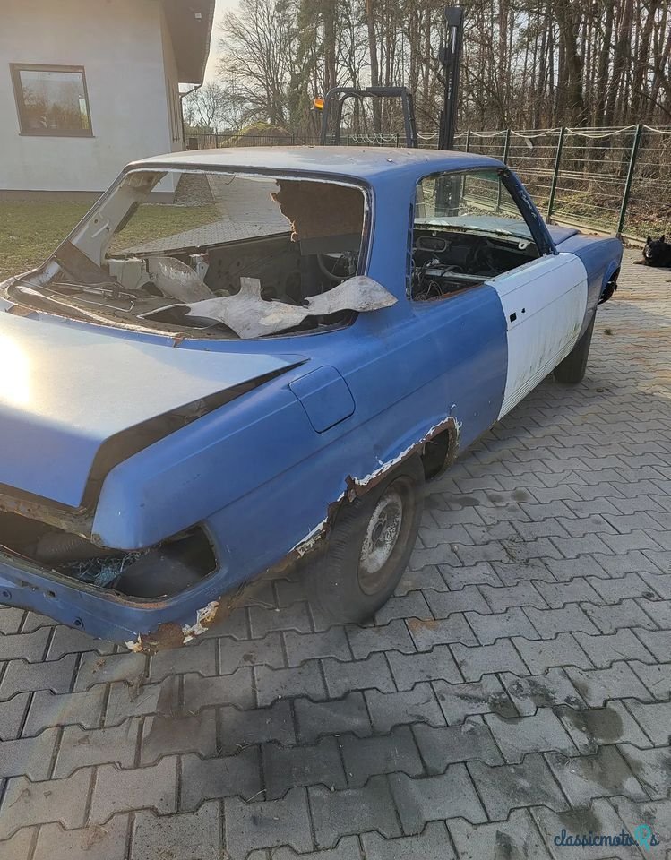 1976' Mercedes-Benz Slc photo #3