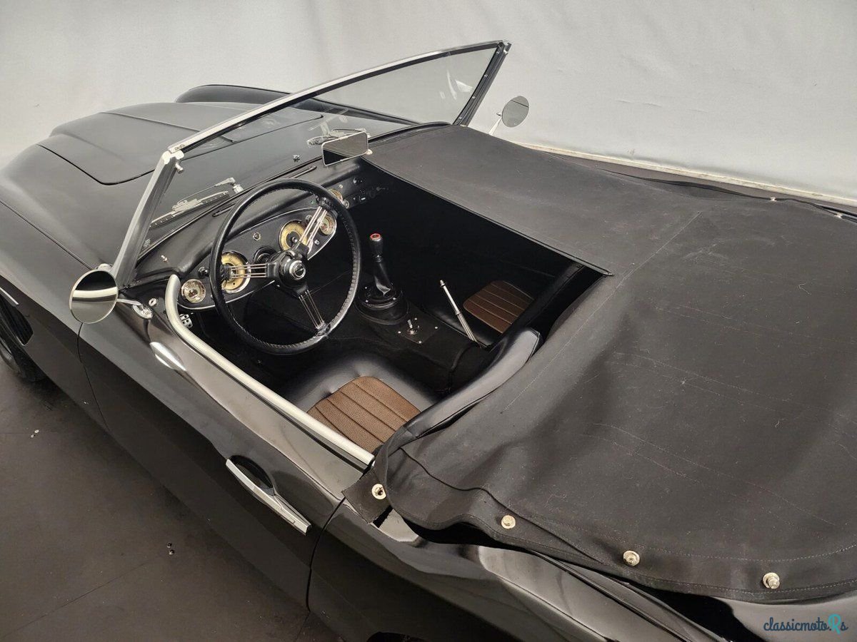 1960' Austin-Healey 3000 photo #5