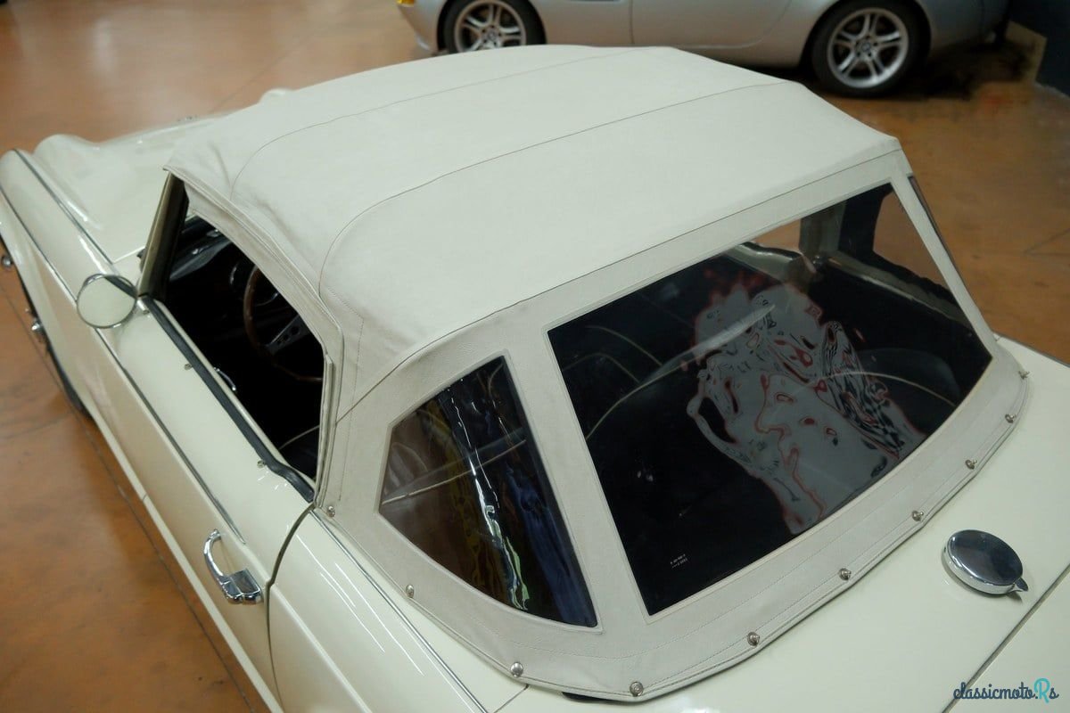 1966' Triumph TR4 photo #5