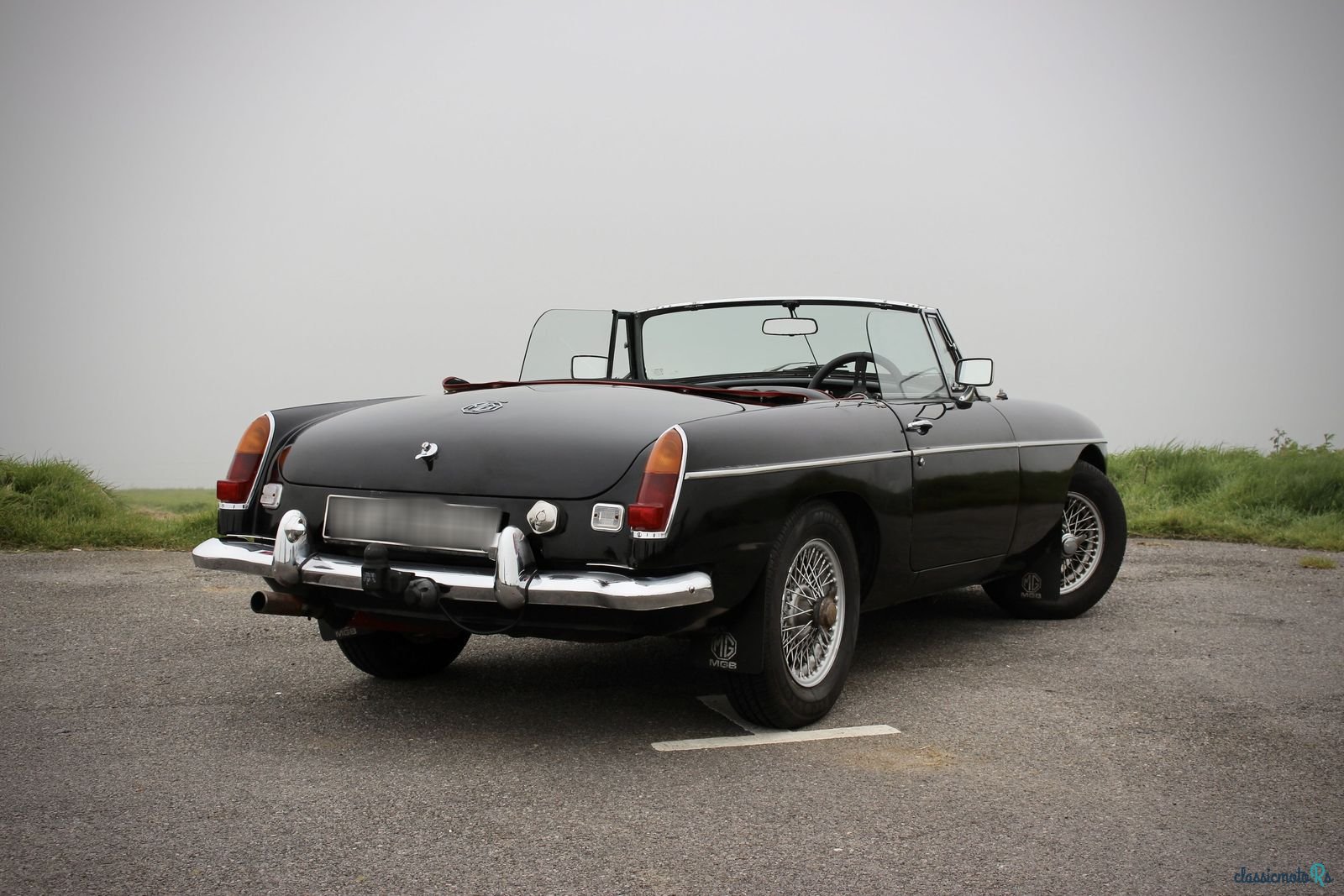 1969' MG MGB Push Button photo #6