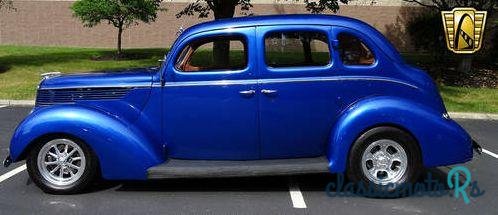 1938' Ford Standard Humpback photo #6