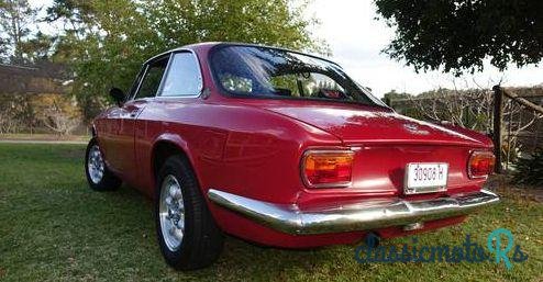 1968' Alfa Romeo 1750 Gt Veloce photo #3