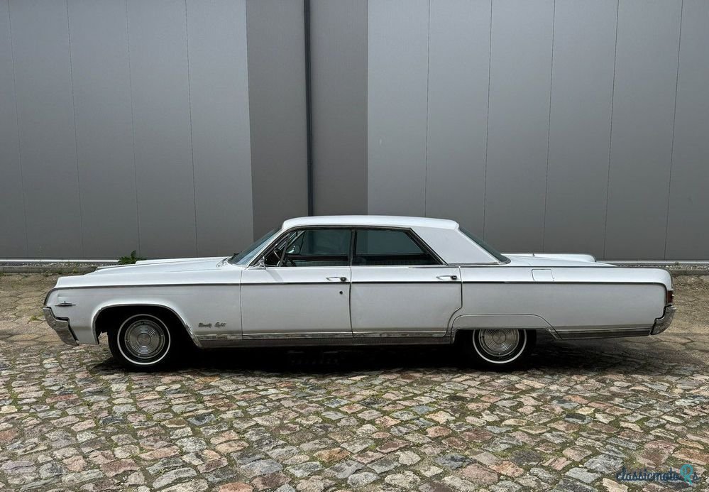 1964' Oldsmobile Ninety Eight photo #2