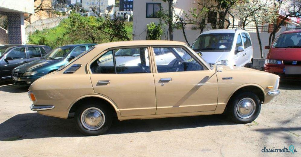 1974' Toyota Corolla 1.2 Sedan photo #2