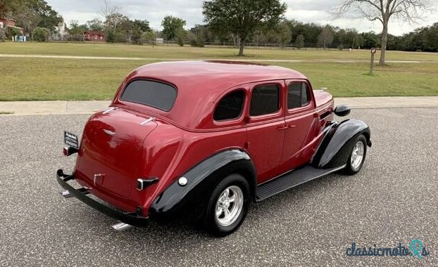 1937' Chevrolet photo #1