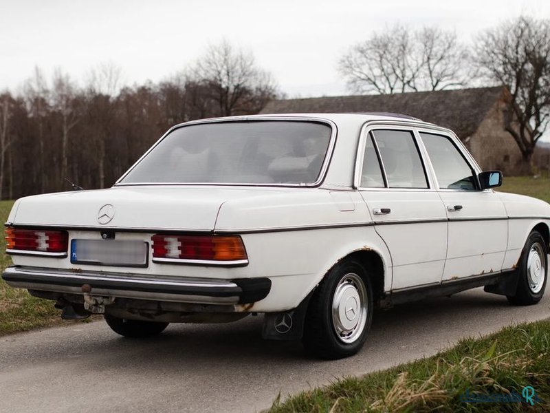 1980' Mercedes-Benz W123 photo #5