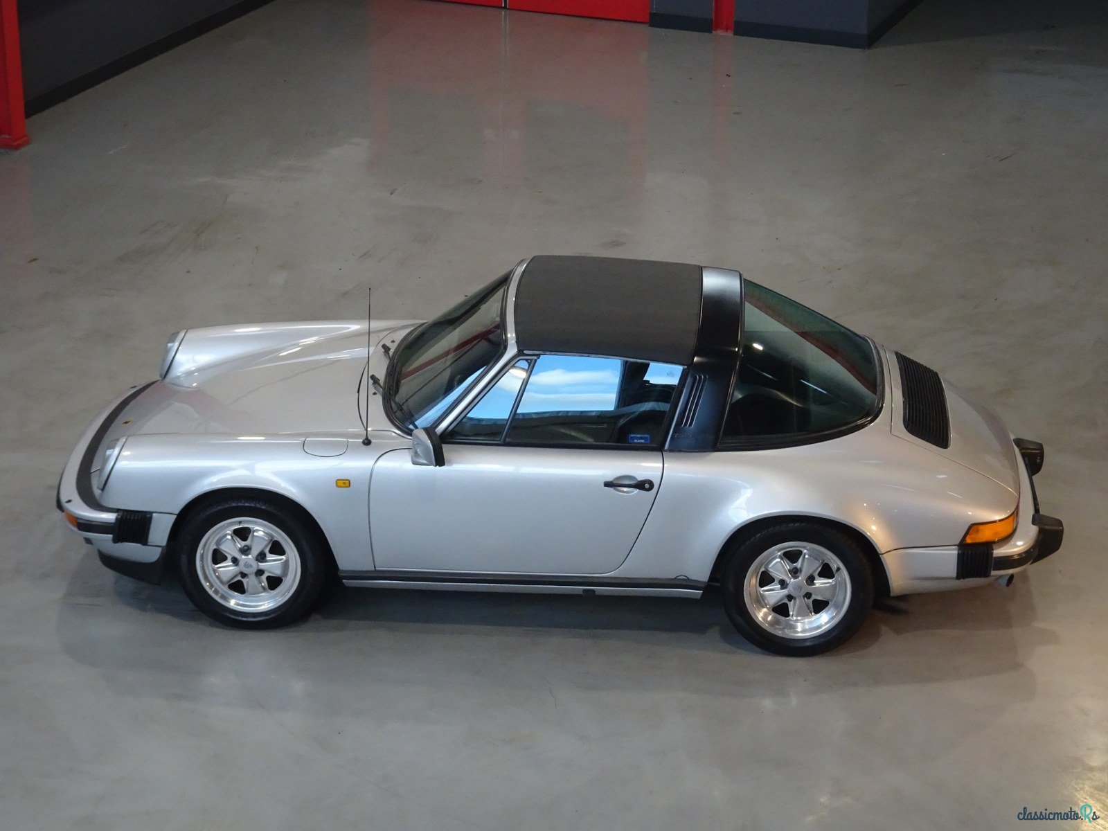1983' Porsche 911 Carrera Targa photo #6