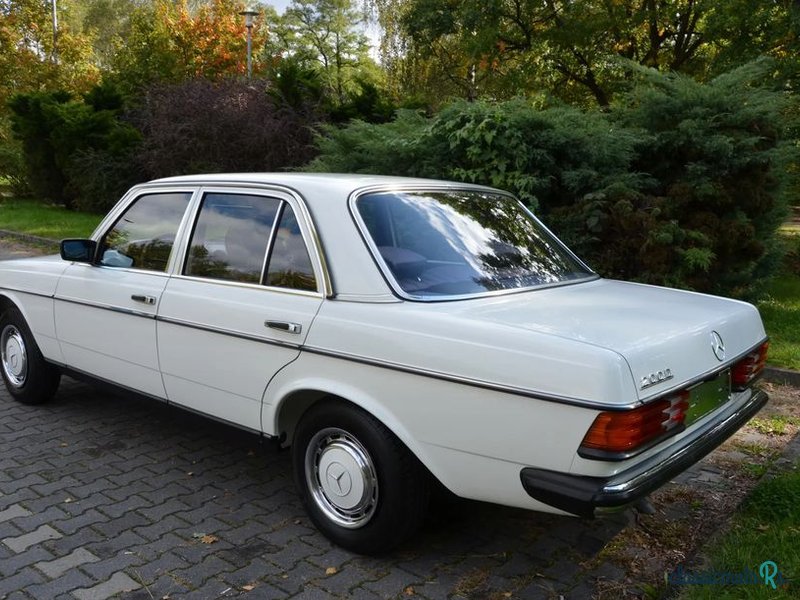 1980' Mercedes-Benz W123 photo #4