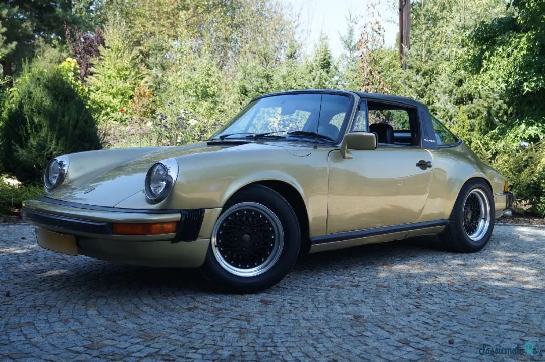 1976' Porsche 911 photo #1