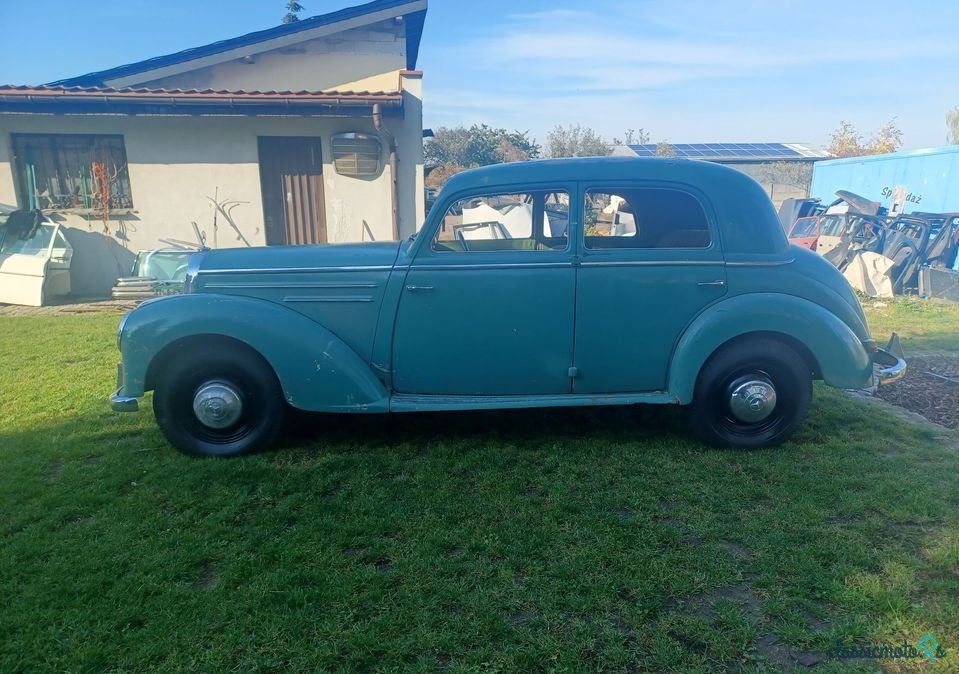 1952' Mercedes-Benz w187 220 photo #2