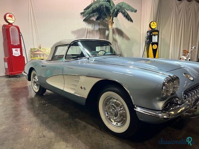 1958' Chevrolet Corvette photo #4