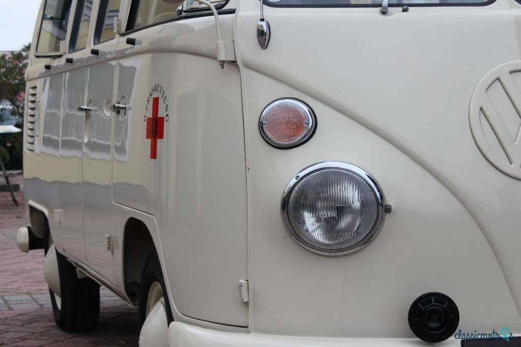 1967' Volkswagen T1 photo #3
