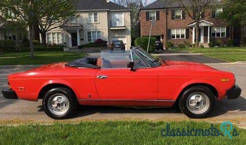 1979' Fiat 124 Spider photo #5