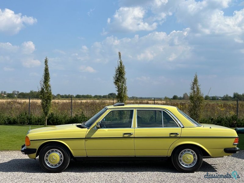 1980' Mercedes-Benz W123 photo #5