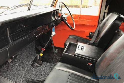 1972' Land Rover Series 3 photo #2