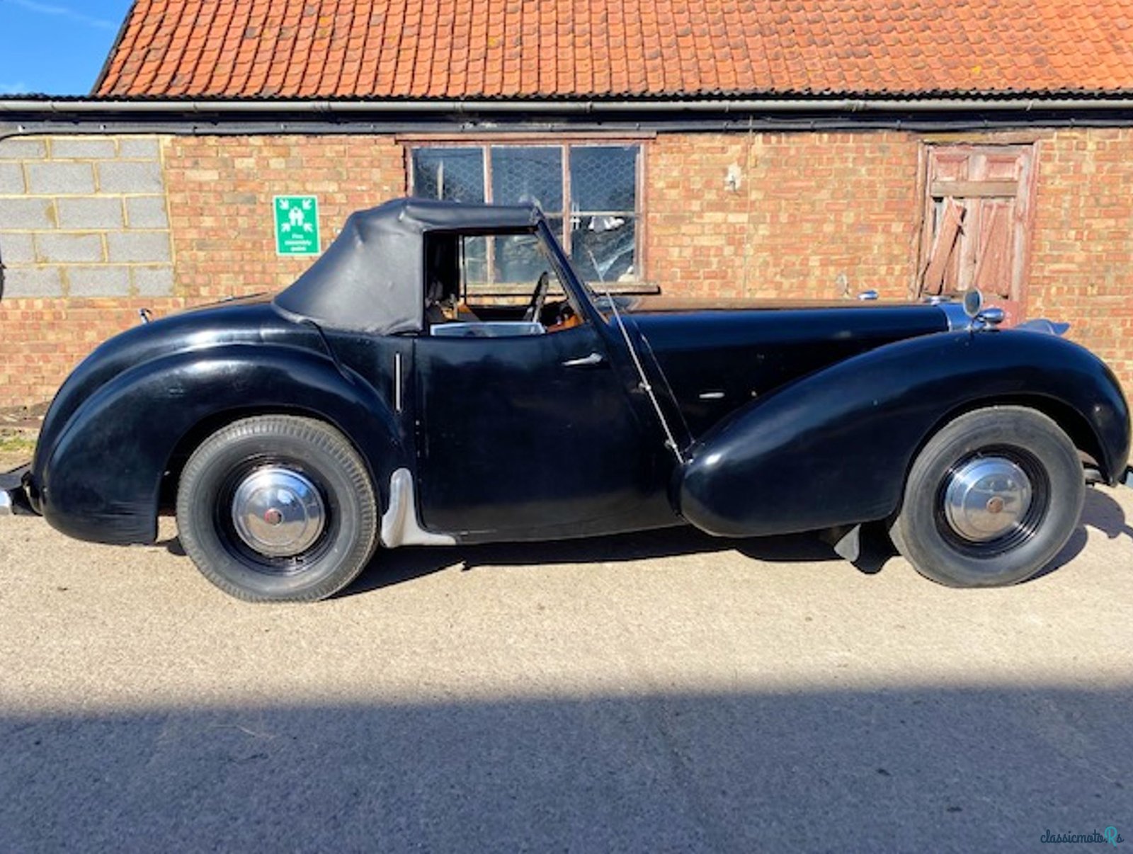 1948' Triumph Roadster 1800 photo #5