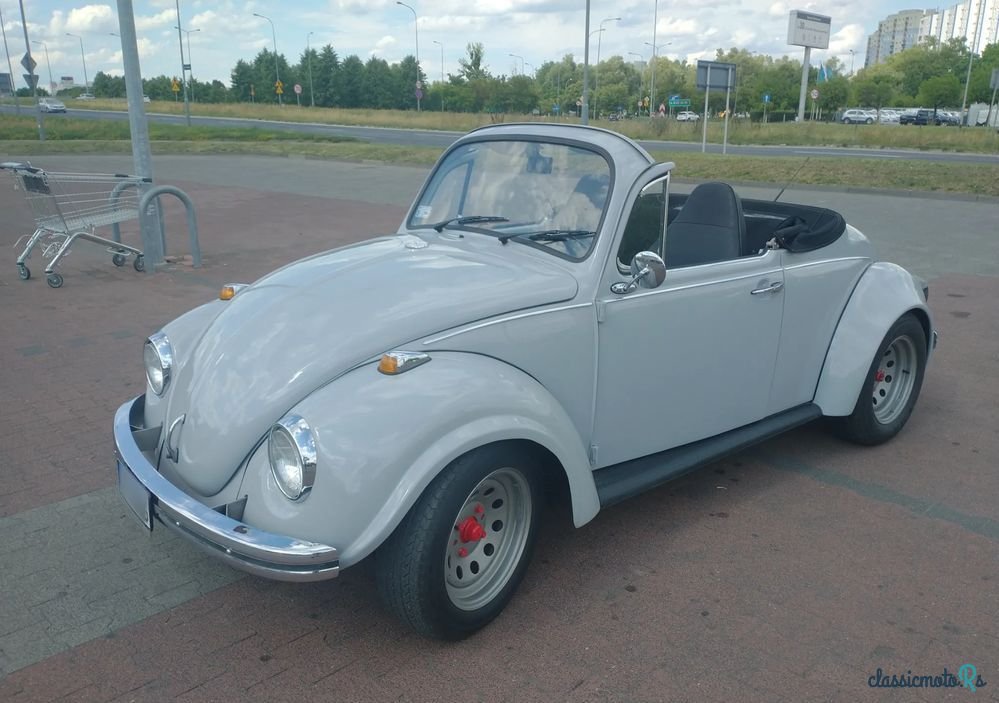 1975' Volkswagen Garbus photo #1