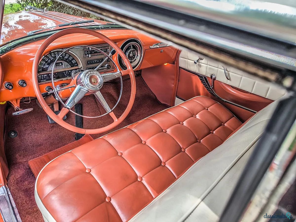 1954' Pontiac Star Chief photo #2