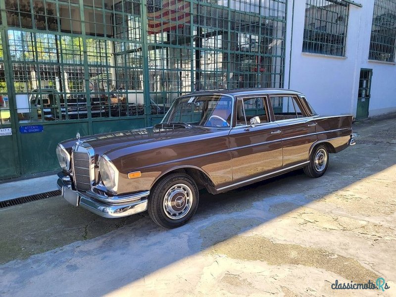 1965' Mercedes-Benz 220 photo #3