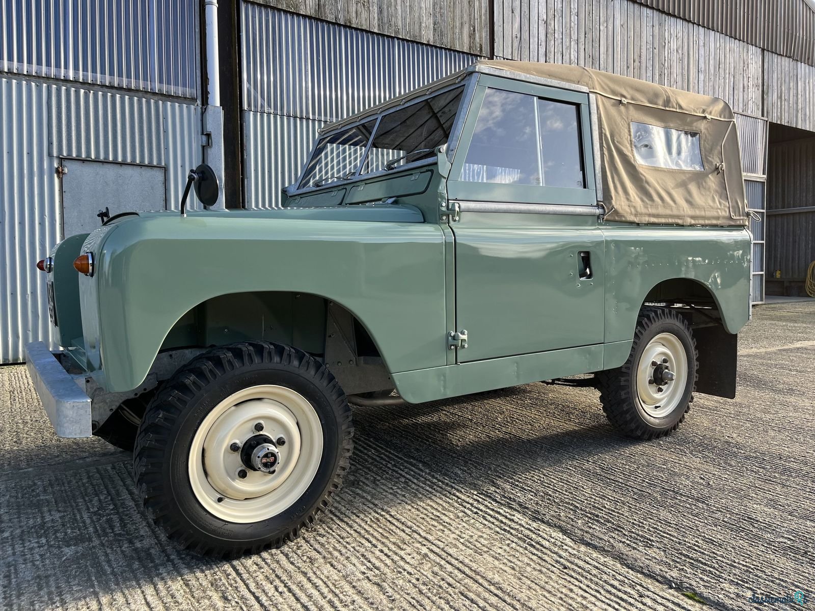 1959' Land Rover Series II photo #2