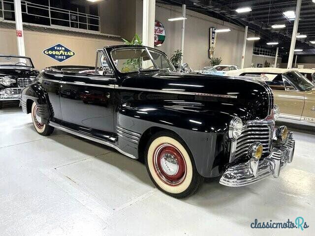 1941' Pontiac Torpedo photo #1