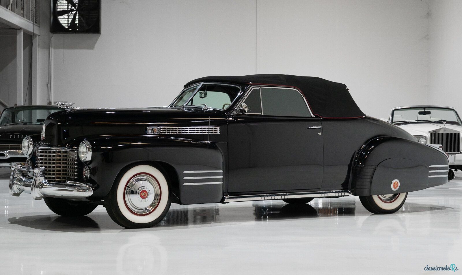 1941' Cadillac Series 62 photo #3