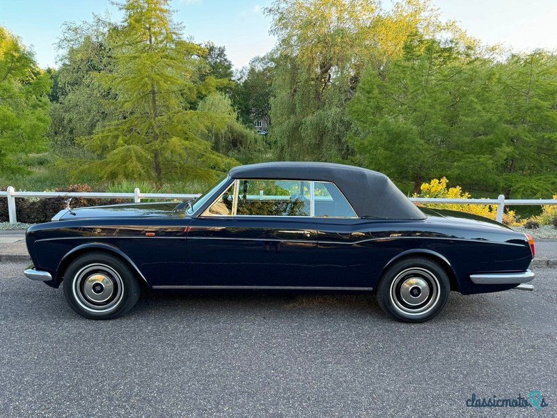 1975' Rolls-Royce Corniche photo #6