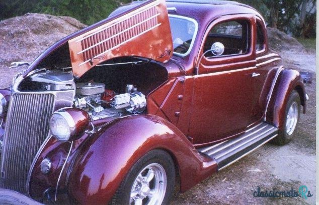 1936' Ford Custom photo #2