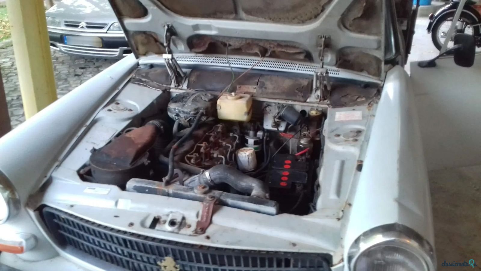 1975' Peugeot 404 photo #6