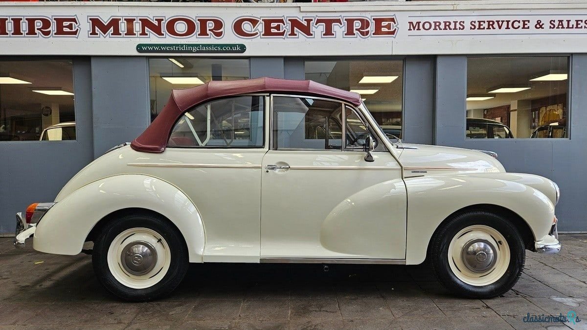 1960' Morris Minor photo #2
