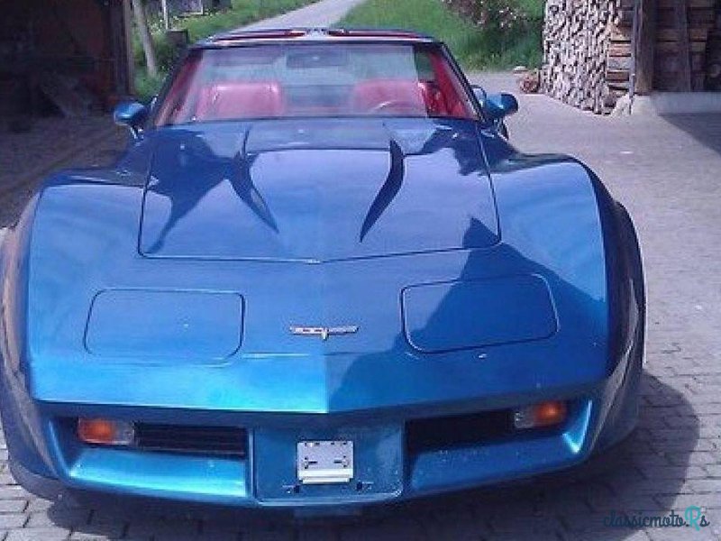 1980' Chevrolet Corvette photo #4