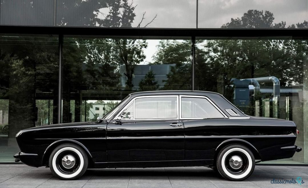 1968' Ford Taunus photo #3