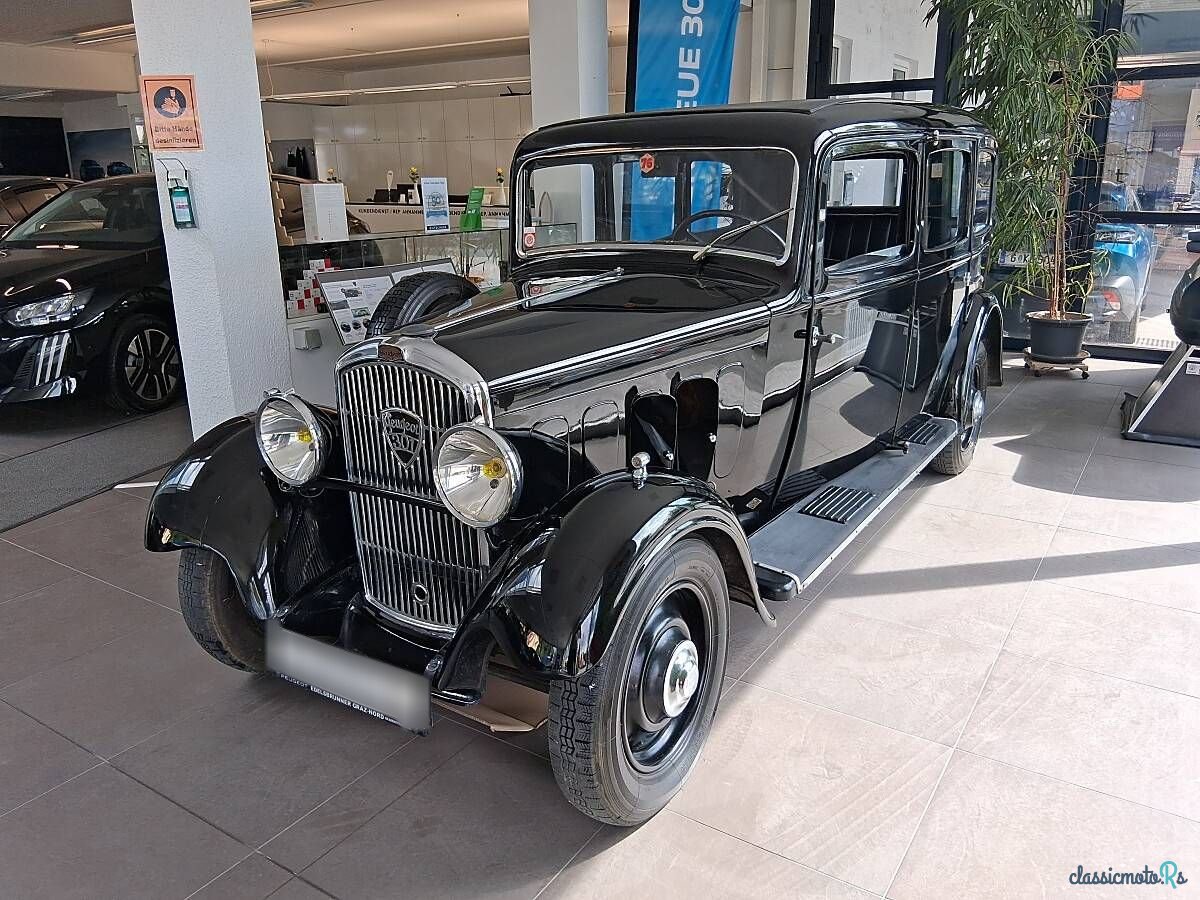 1933' Peugeot 301 photo #1