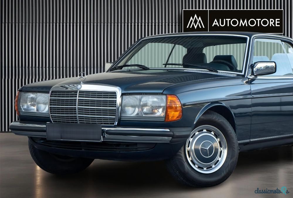 1979' Mercedes-Benz 280 photo #2