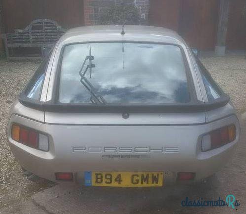 1985' Porsche 928 S2 photo #1