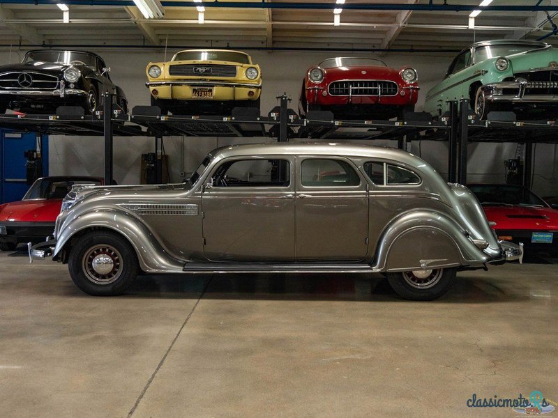 1936' Chrysler Airflow photo #3