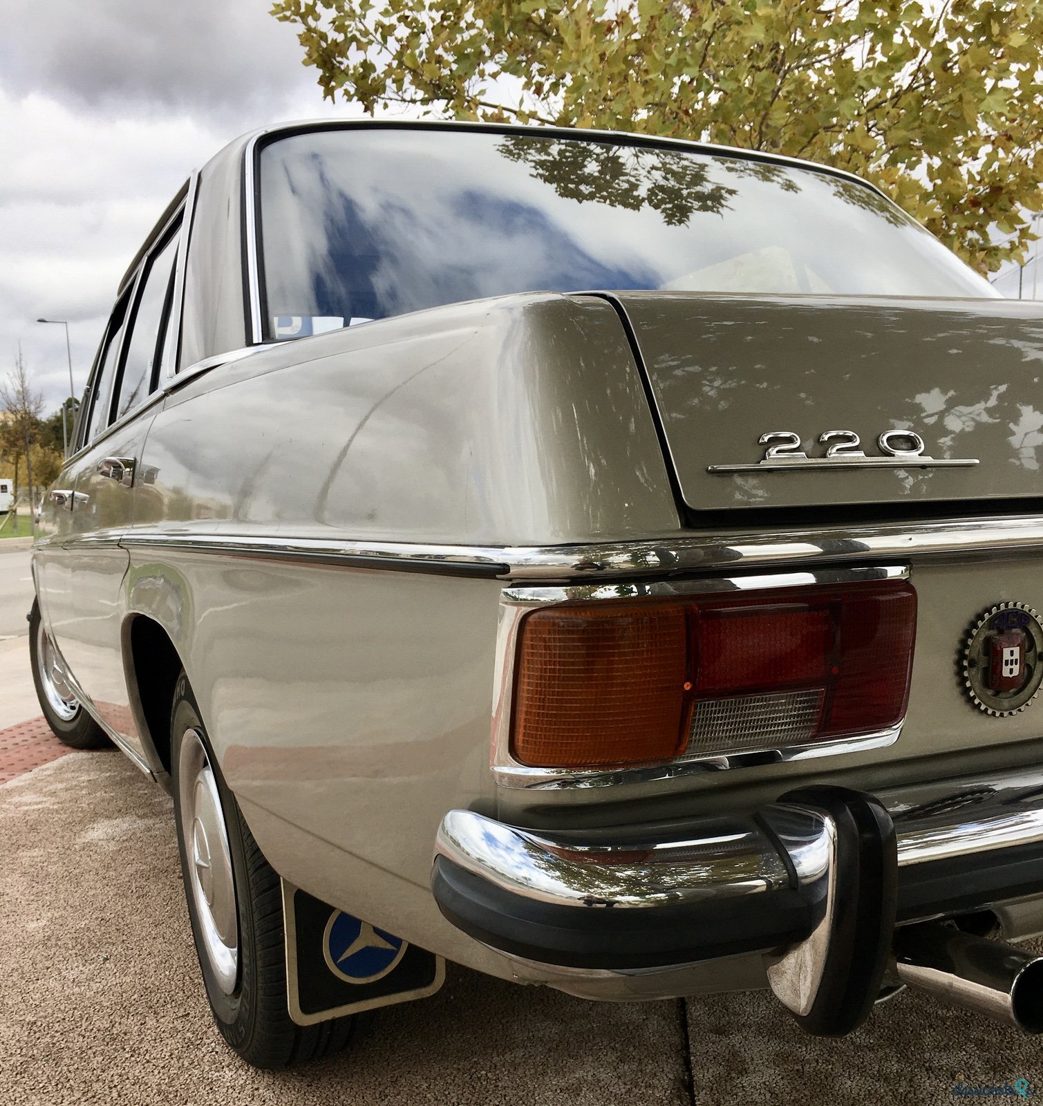 1970' Mercedes-Benz 220 photo #5