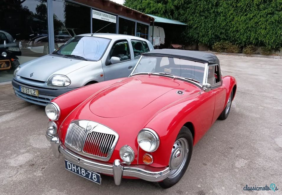 1960' MG MGA photo #5