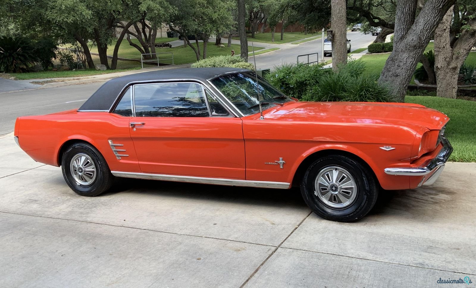 1966' Ford Mustang photo #2