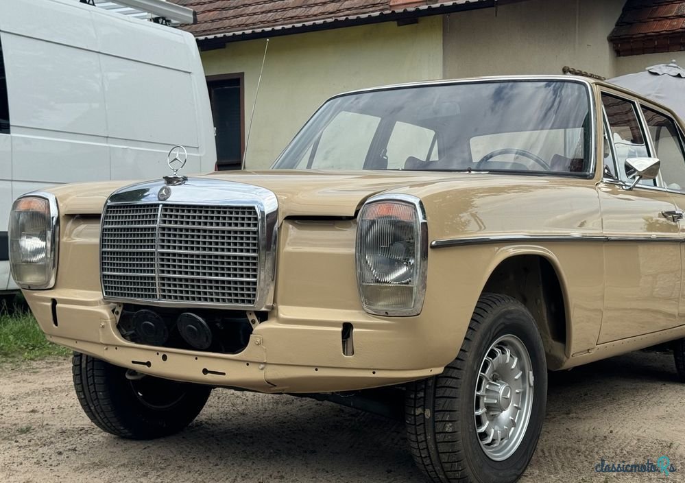 1972' Mercedes-Benz 280 photo #2
