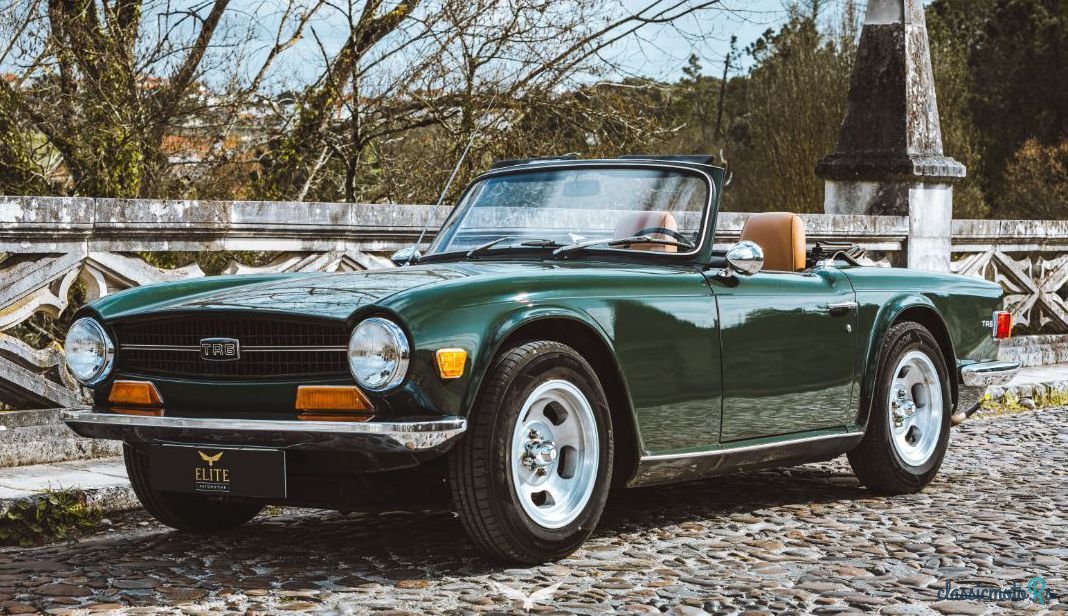 1969' Triumph TR6 Pi photo #3