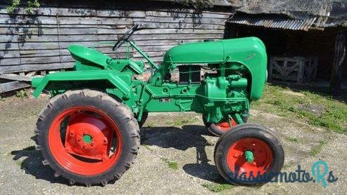 1952' Porsche A111 Tractor photo #2