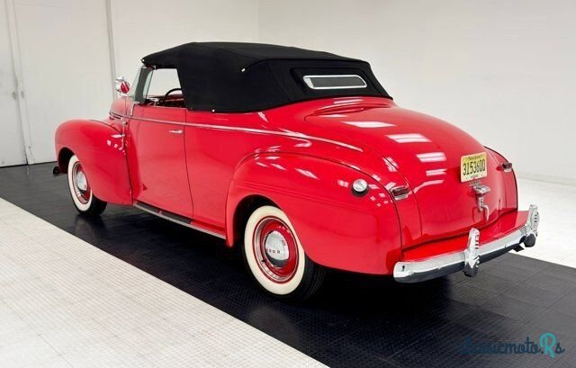 1940' Dodge Luxury Liner photo #5
